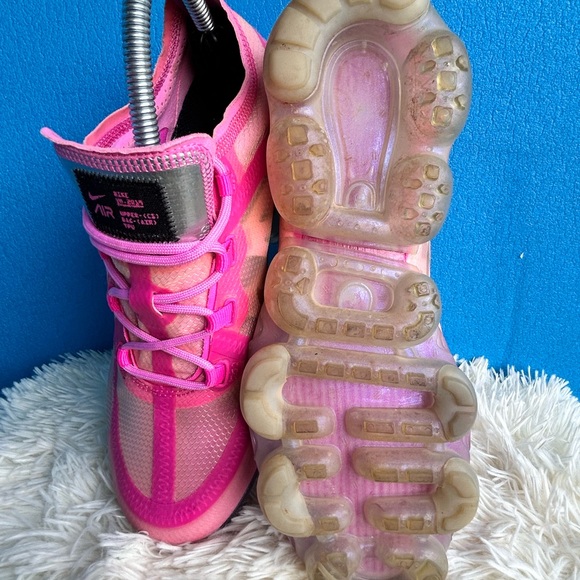 Nike Air VaporMax 2019 Active Fuchsia Running Shoes Women's Size 7.5 - Picture 10 of 10